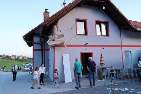 Slovesnost ob odprtju prizidka in prevzemu večnamenskega gasilskega vozila PGD Gozd (49)